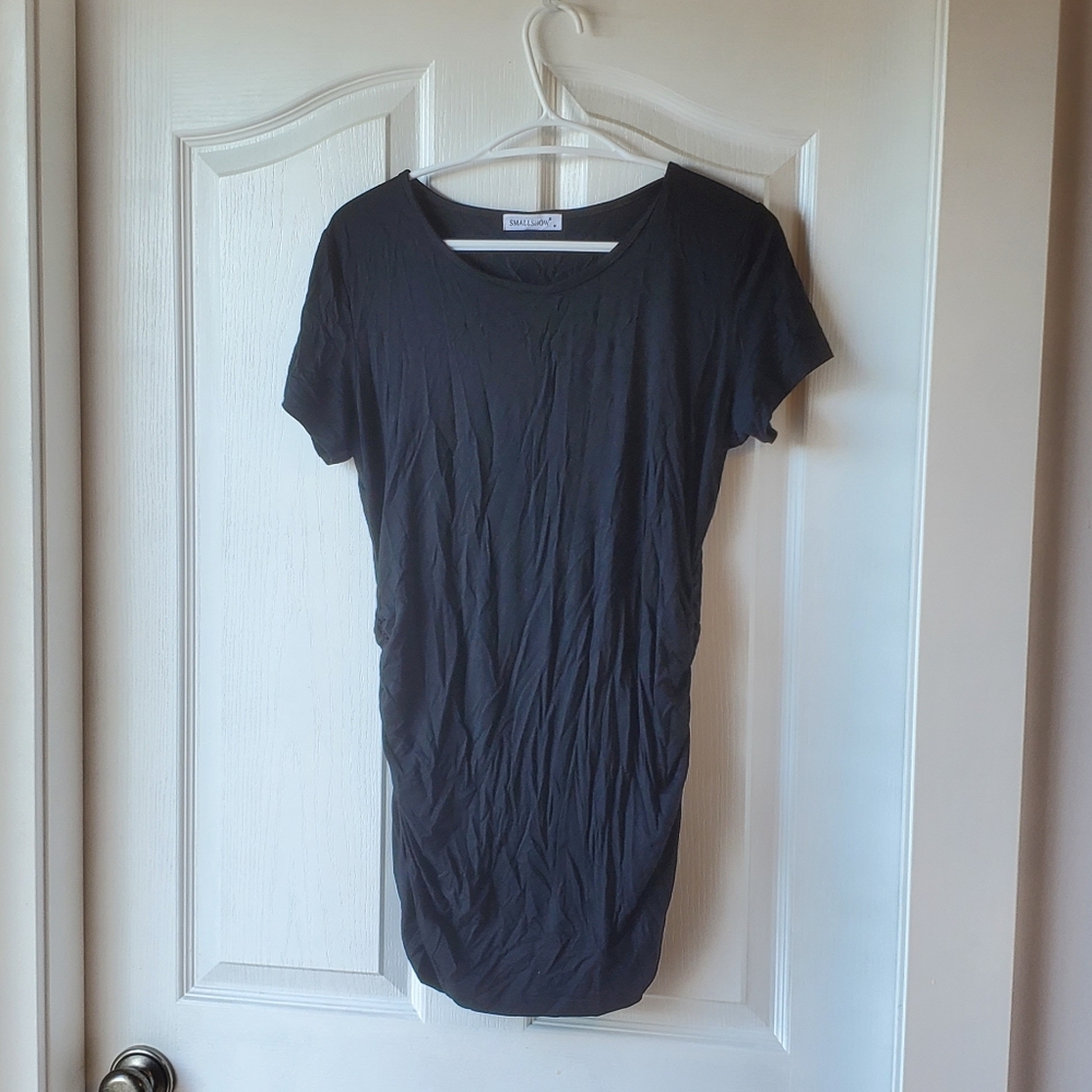 Black maternity shirt size m